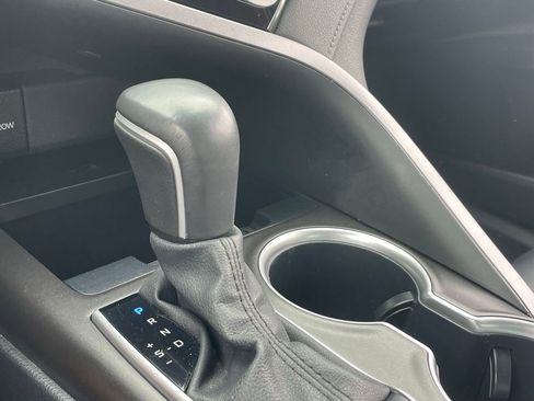 Used 2024 Toyota Camry XLE w/ Cold Weather Package FWD image 7