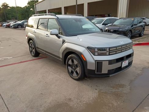 Used 2025 Hyundai Santa Fe SEL image 6