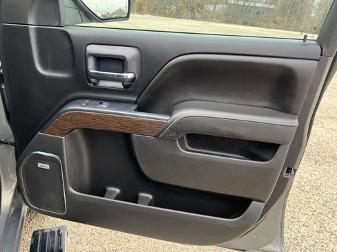 Used 2017 GMC Sierra 1500 Denali w/ Denali Ultimate Package image 13