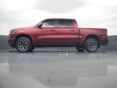 Used 2025 RAM 1500 Laramie AWD/4WD image 28