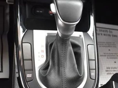 Used 2022 Kia Forte GT-Line w/ GT-Line Technology Package FWD image 34