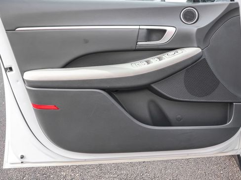 Certified 2024 Hyundai Sonata SEL FWD image 25