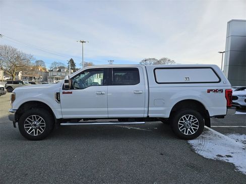 Used 2019 Ford F250 Lariat w/ Lariat Ultimate Package image 2
