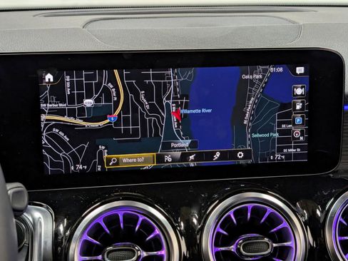Used 2023 Mercedes-Benz EQB 250+ w/ Exclusive Package image 35