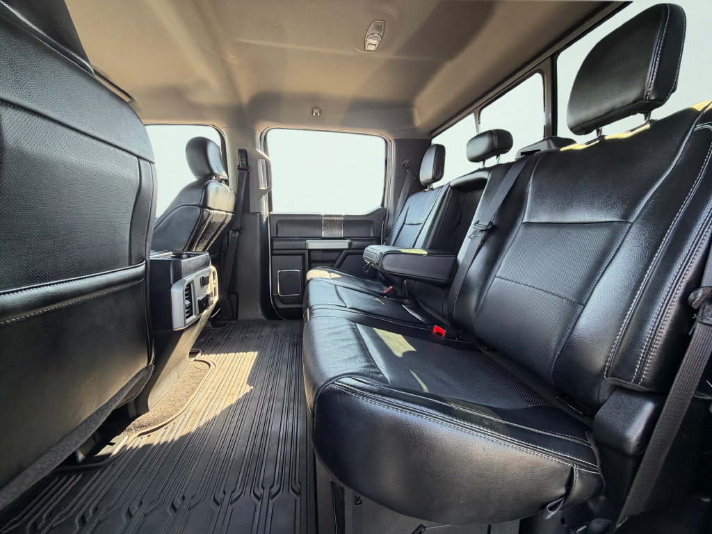 Used 2019 Ford F250 Lariat w/ Lariat Value Package AWD/4WD image 33