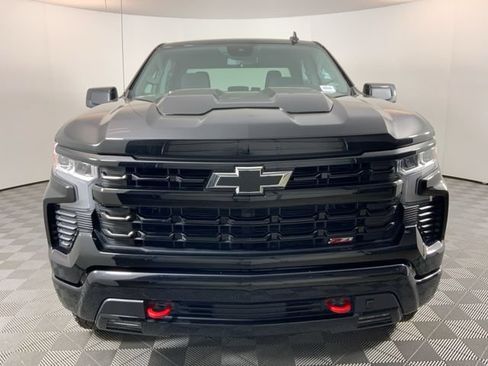 Used 2024 Chevrolet Silverado 1500 LT Trail Boss AWD/4WD image 2
