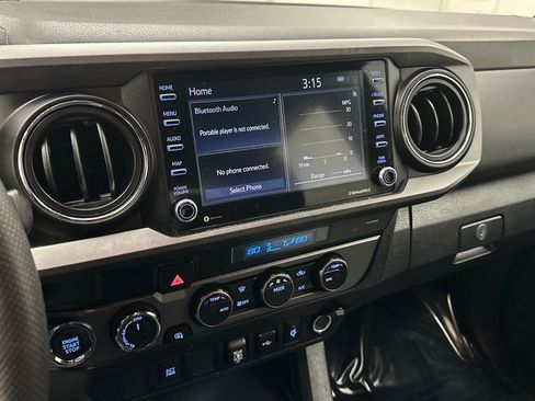 Certified 2023 Toyota Tacoma TRD Off-Road image 11