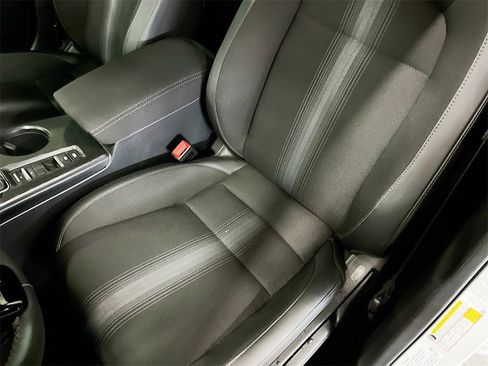 Used 2025 Honda Civic Sport image 19