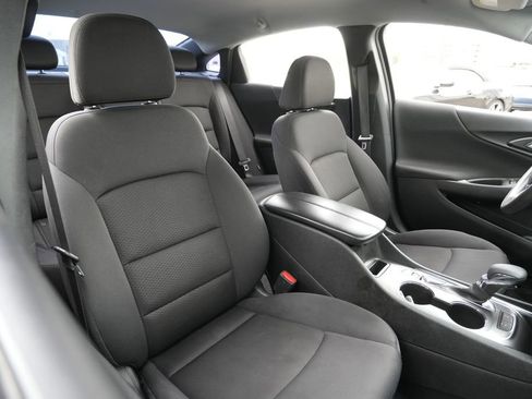 Used 2024 Chevrolet Malibu LT FWD image 28