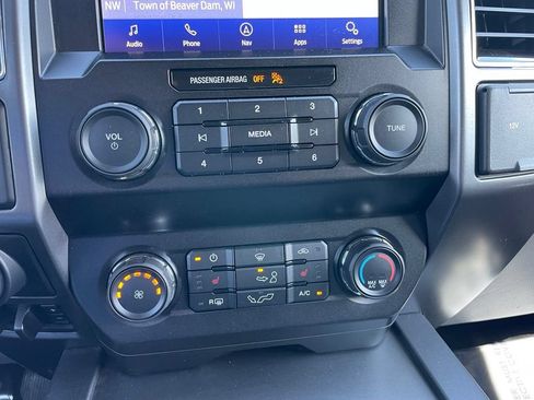 Used 2020 Ford F150 XLT w/ Equipment Group 302A Luxury AWD/4WD image 11