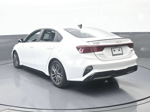 Used 2022 Kia Forte GT-Line w/ GT-Line Technology Package FWD image 4