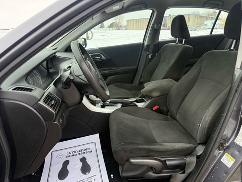 Used 2013 Honda Accord LX image 10