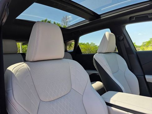 New 2026 Lexus RX 350 image 11