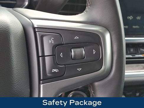 Used 2025 Chevrolet Silverado 2500 LTZ w/ LTZ Premium Package AWD/4WD image 8