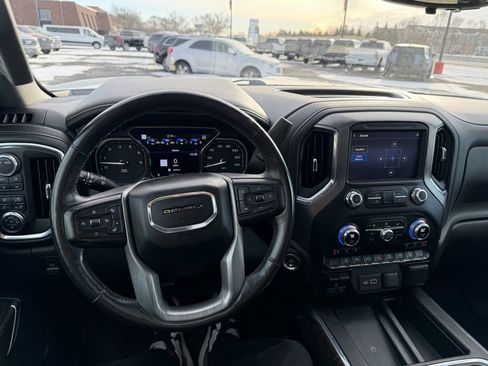 Used 2022 GMC Sierra 2500 Denali w/ Denali Ultimate Package image 39