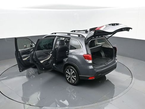 Used 2023 Subaru Forester Limited image 30