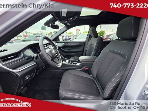 New 2026 Jeep Grand Cherokee L Laredo AWD/4WD image 23