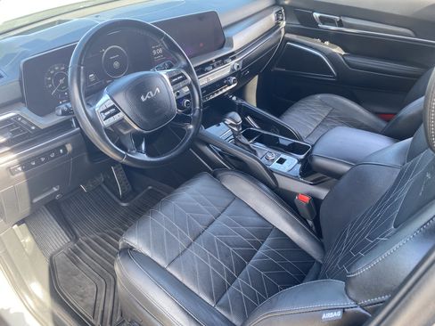 Certified 2023 Kia Telluride SX Prestige X-Line AWD/4WD image 17