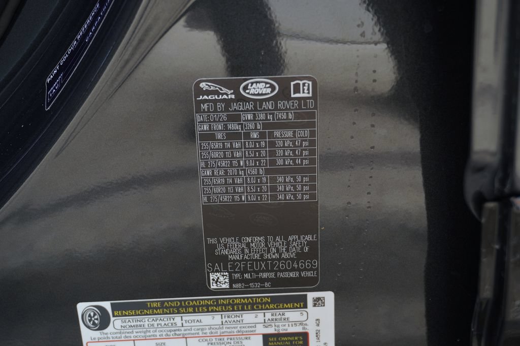 Certified 2026 Land Rover Defender 130 X-Dynamic SE AWD/4WD image 32