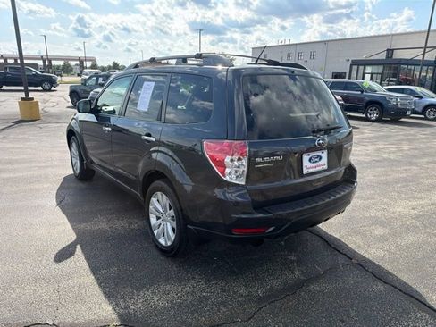 Used 2013 Subaru Forester 2.5X Limited AWD/4WD image 3