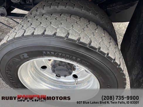 Used 2018 Ford F450 Lariat w/ Lariat Value Package AWD/4WD image 10