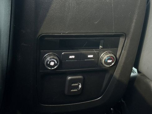 Certified 2023 Buick Enclave Essence image 13