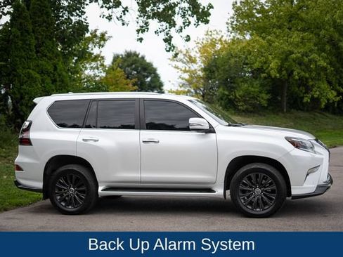 Used 2023 Lexus GX 460 Luxury w/ Sport Design Package AWD/4WD image 4