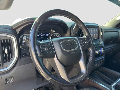 Used 2020 GMC Sierra 1500 Denali w/ Denali Ultimate Package image 9