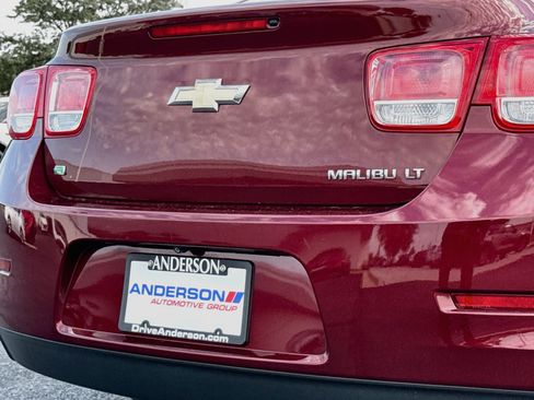 Used 2016 Chevrolet Malibu LT w/ Power Convenience Package FWD image 6