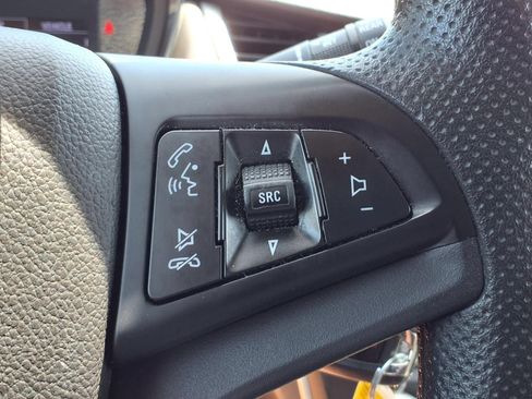 Used 2020 Chevrolet Trax LS FWD image 28
