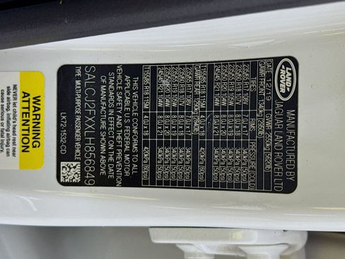 Used 2020 Land Rover Discovery Sport S image 39