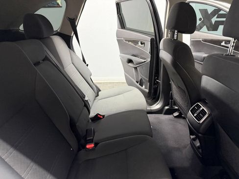 Used 2017 Kia Sorento AWD image 43