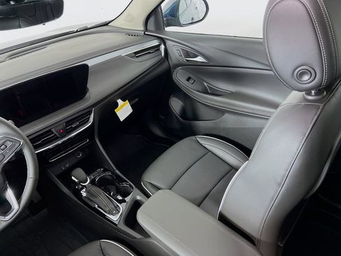 New 2026 Buick Encore GX Avenir w/ Avenir Technology Package image 22