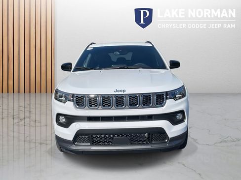 New 2026 Jeep Compass Latitude AWD/4WD image 3
