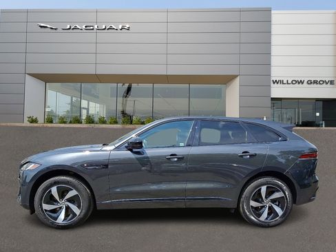 Certified 2025 Jaguar F-PACE R-Dynamic S image 6
