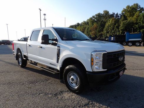 Used 2025 Ford F250 XL w/ XL Off-Road Package AWD/4WD image 10