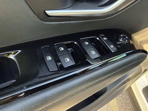 Used 2023 Hyundai Tucson Limited FWD image 23