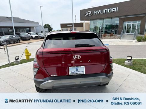 Certified 2024 Hyundai Kona Limited FWD image 17