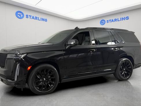 Used 2023 Cadillac Escalade Sport w/ LPO, ONYX Package AWD/4WD image 3