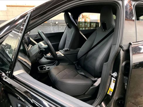 Certified 2022 BMW iX xDrive50 w/ Sport Package image 27