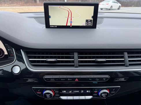 Used 2017 Audi Q7 3.0T Premium Plus image 16