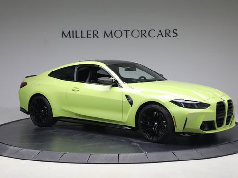 Used 2025 BMW M4 Coupe w/ M Carbon Exterior Package image 10