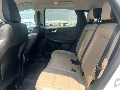 Used 2022 Ford Escape SEL w/ Class II Trailer Tow Package AWD/4WD image 19