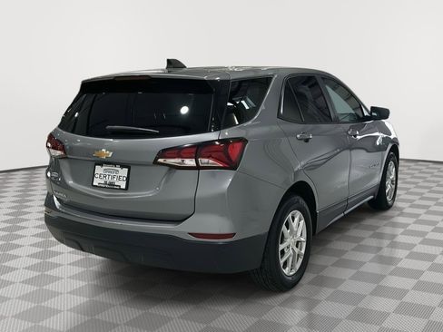 Used 2023 Chevrolet Equinox LS w/ LS Convenience Package image 5