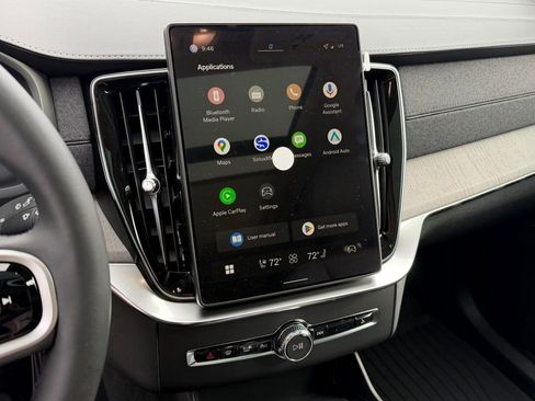 New 2026 Volvo XC90 B6 Ultra w/ Protection Package image 24