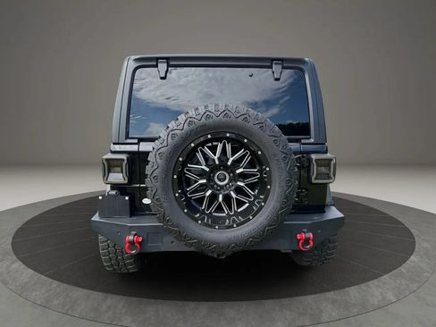 Used 2019 Jeep Wrangler Sport AWD/4WD image 4