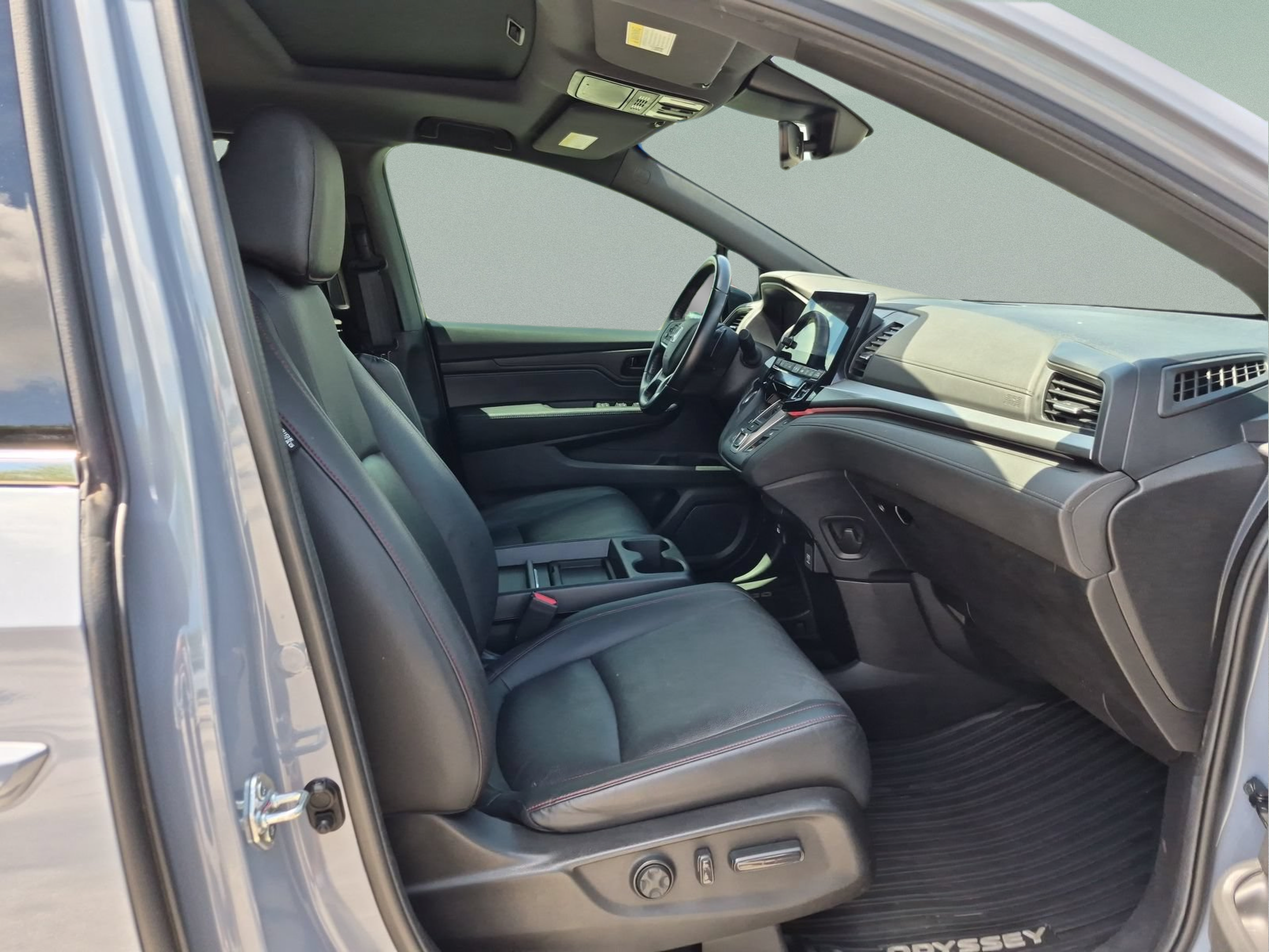 Certified 2024 Honda Odyssey Sport image 20