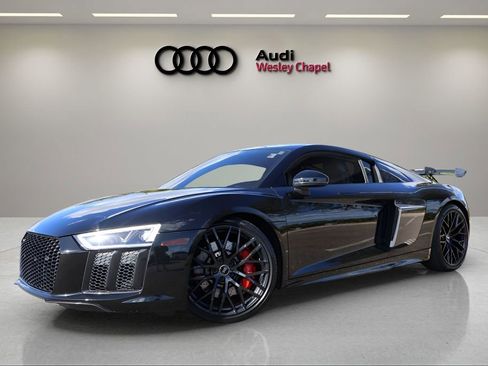 Used 2018 Audi R8 V10 image 1