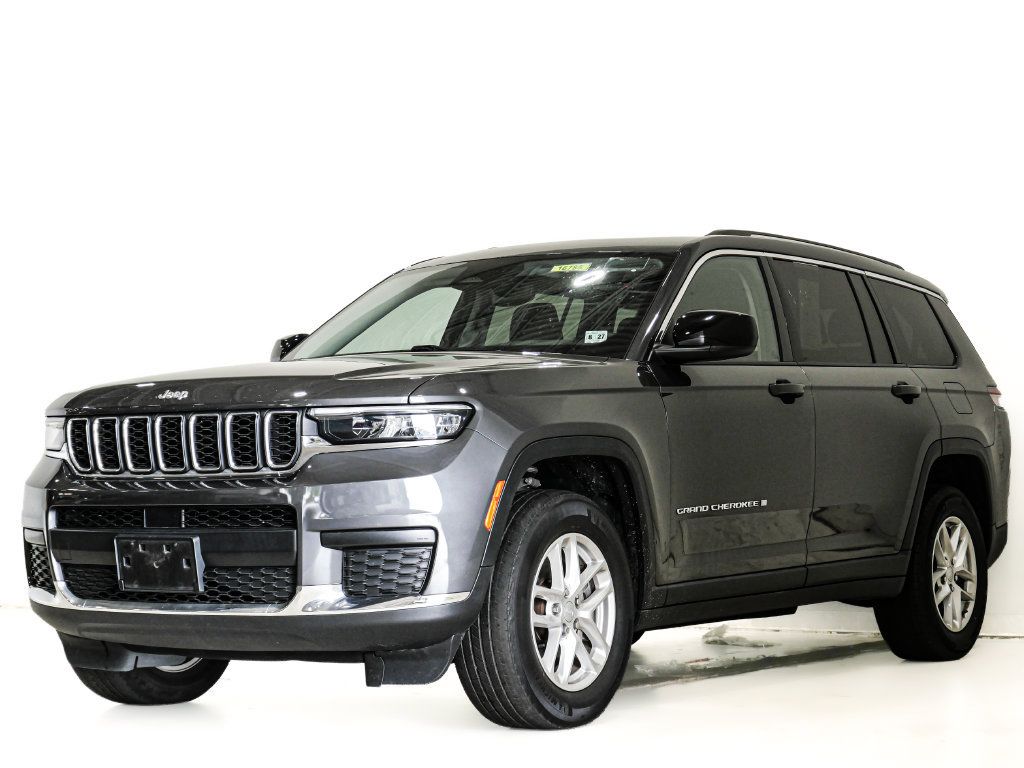 Used 2022 Jeep Grand Cherokee L Laredo w/ Luxury Tech Group I AWD/4WD image 3