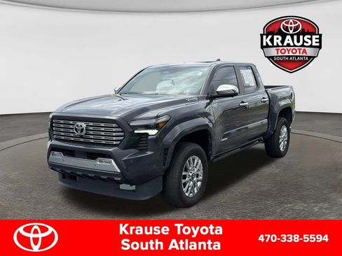 Used 2024 Toyota Tacoma Limited AWD/4WD image 3